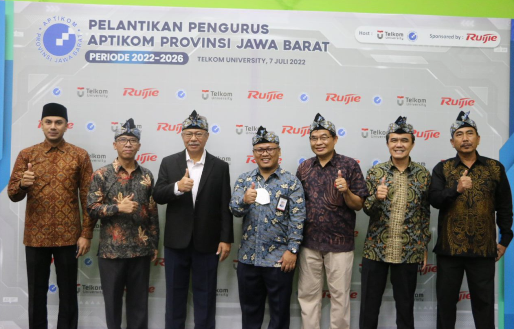 SELAMAT DATANG DI APTIKOM JAWA BARAT